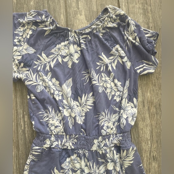 2 girls size 8-10 jumpers—never worn! - Picture 5 of 10